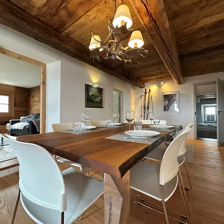 아파트 Chesa Unica - Historica *