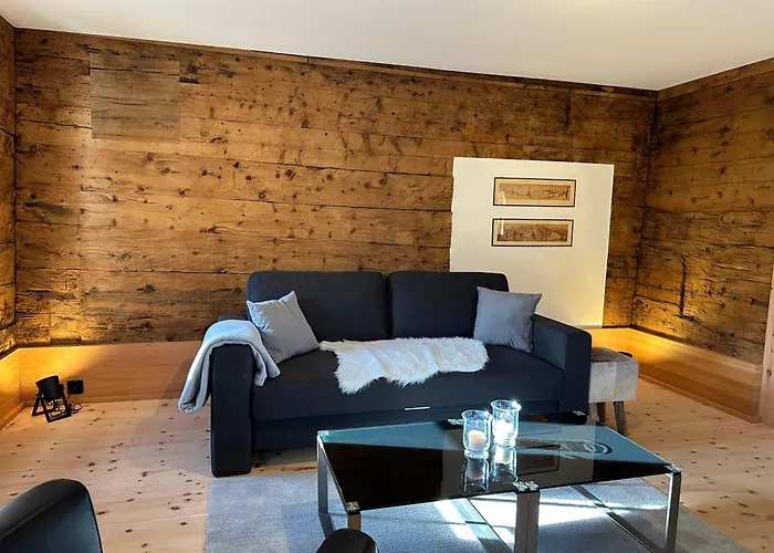 Chesa Unica - Historica Apartamento